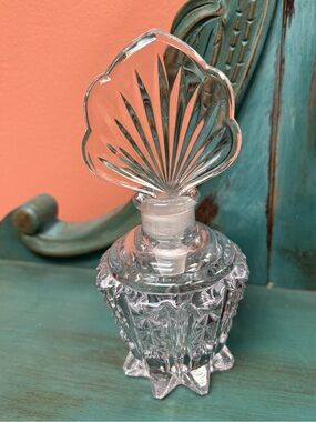 Vintage Cut Glass Perfume Bottle w/ Shell Stopper
